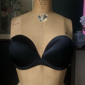 Victoria secret strapless bra NWOT 34DD 34E
